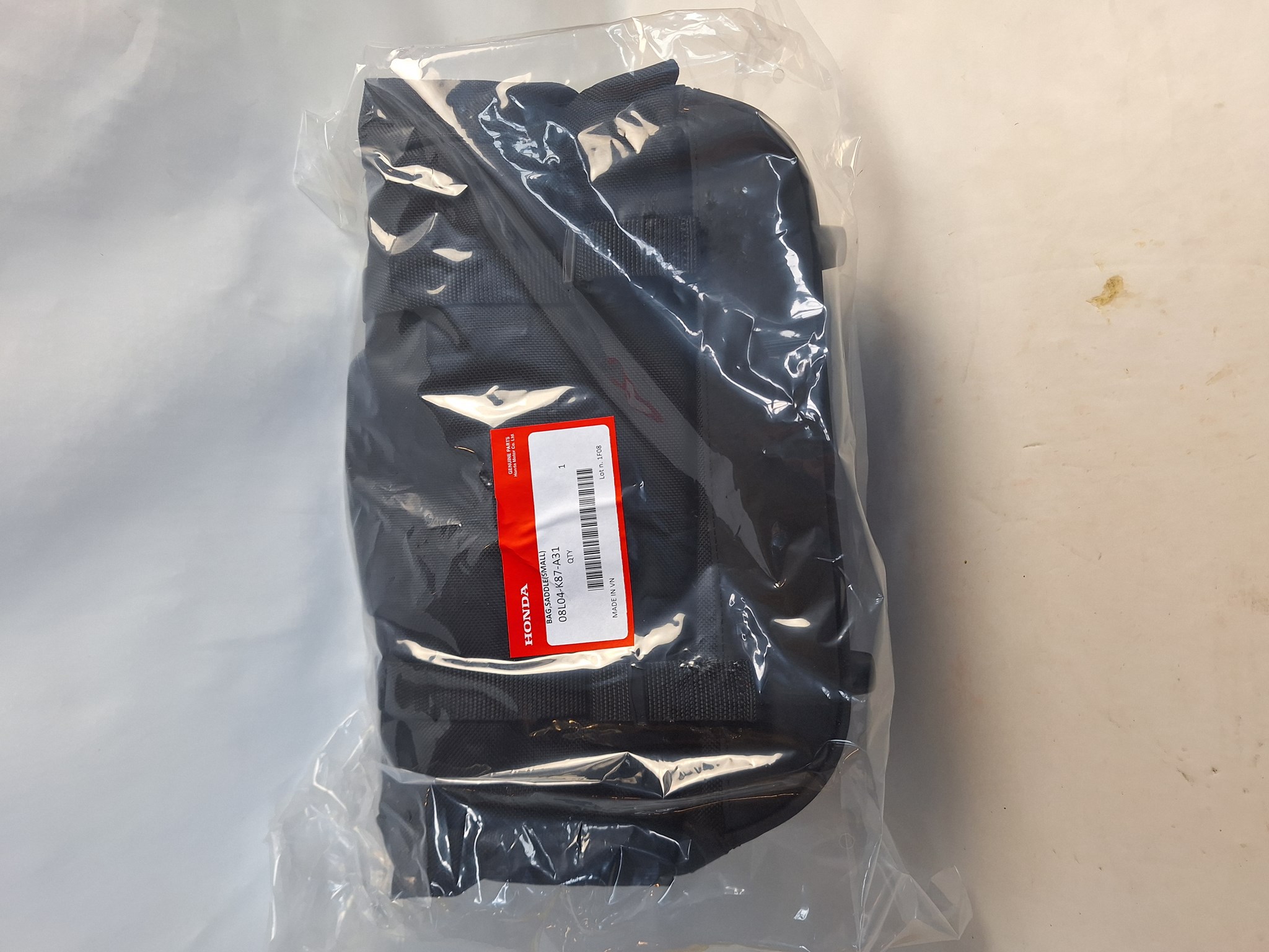 Picture of RIGHT SADDLE BAG (SMALL)  08L04-K87-A31  Rebel500 CMX500